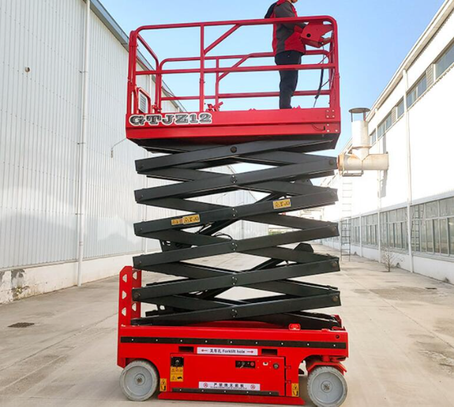 山西自行走移动式升降机